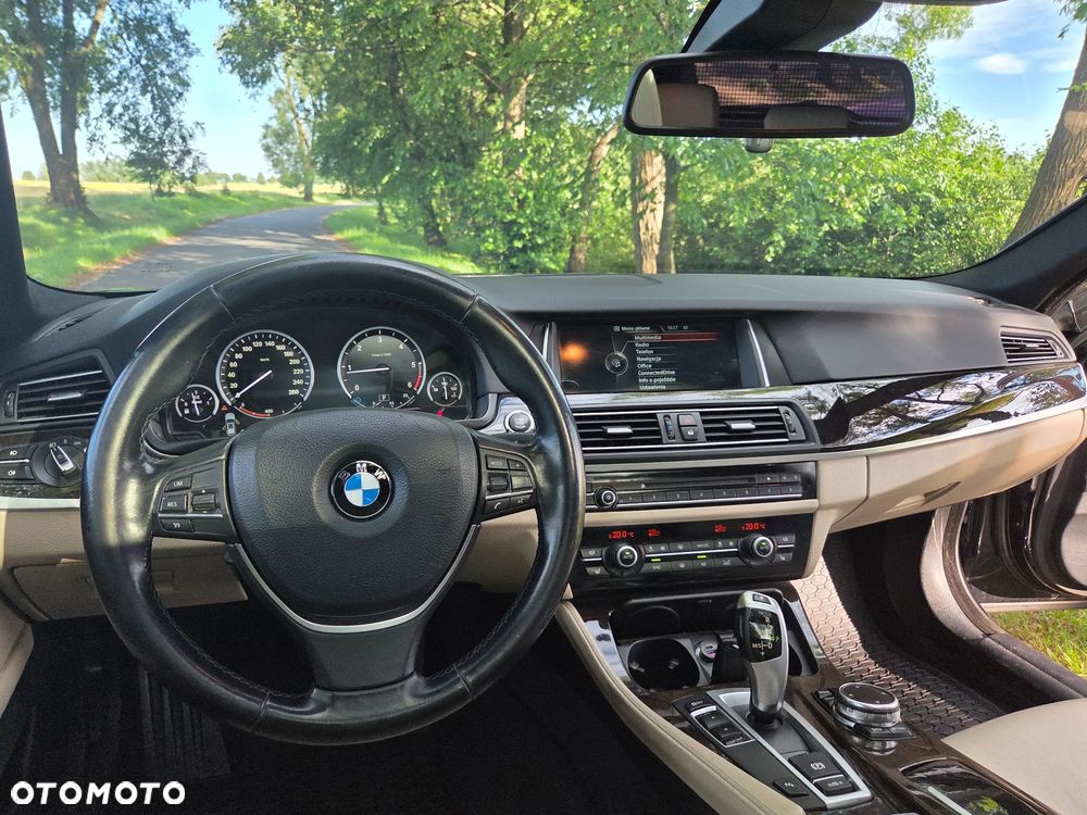 BMW Seria 5 520d Luxury Line - 19