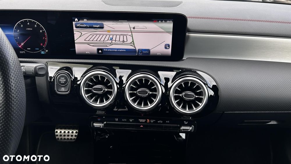 Mercedes-Benz CLA 200 mHEV 7G-DCT - 18