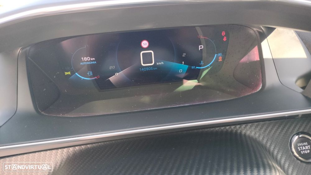 Peugeot 2008 1.2 PureTech Allure Pack EAT8 - 16