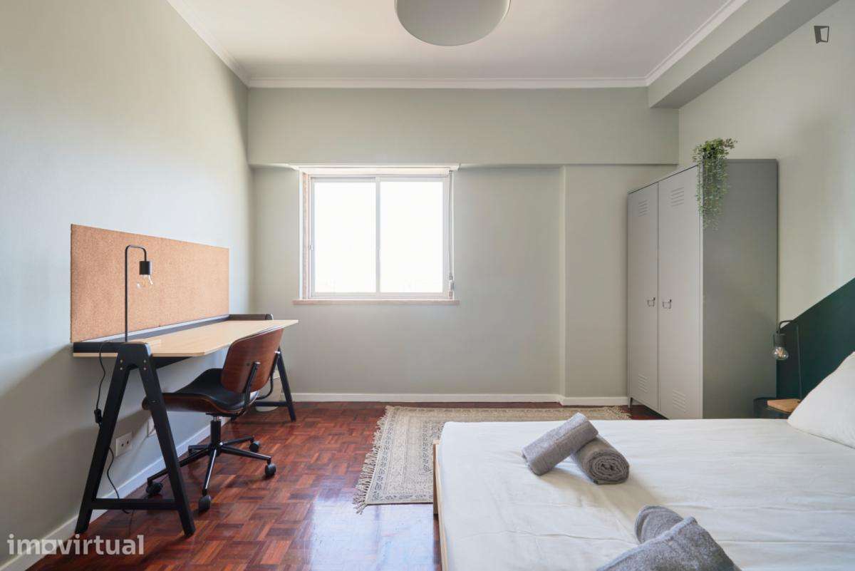 Quarto - localizado em Olaias Lisbon - Grande imagem: 3/24