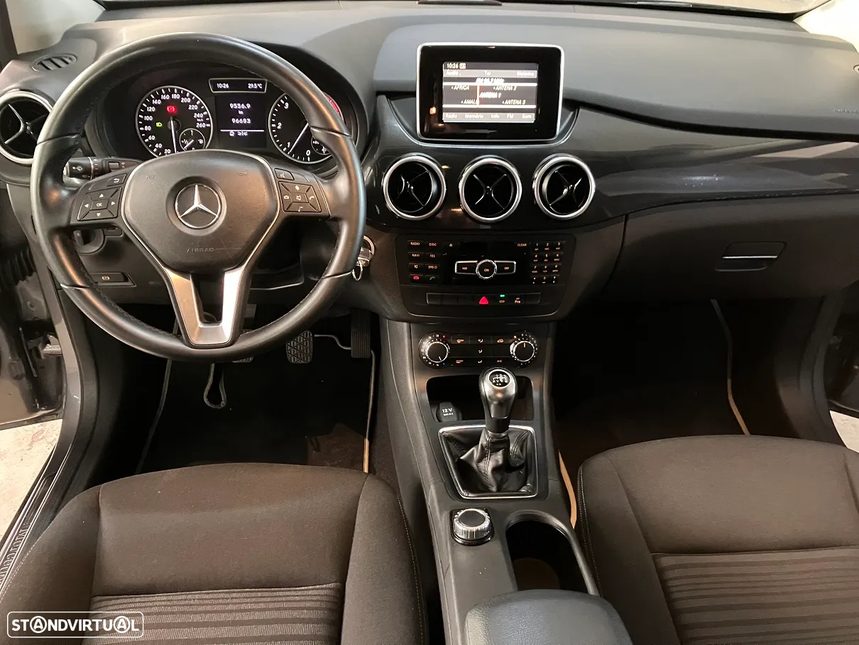 Mercedes-Benz B 180 CDi BlueEfficiency - 33