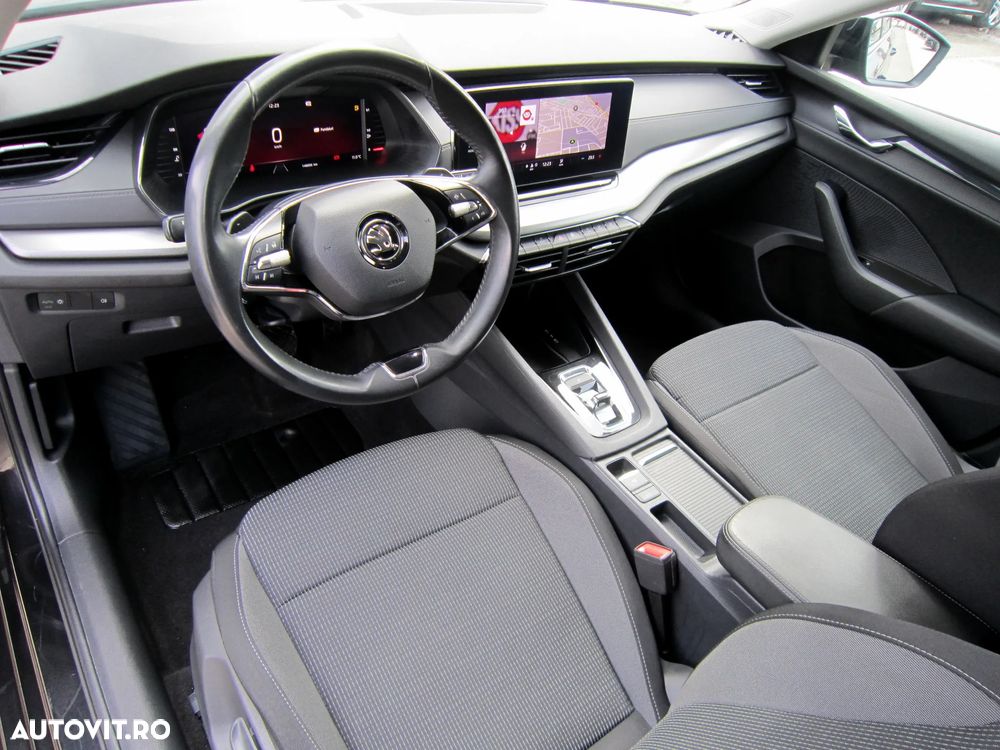 Skoda Octavia 2.0 TDI DSG Ambition - 22