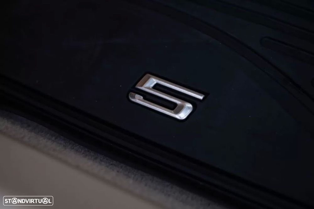 BMW 520 d Line Luxury Auto - 9