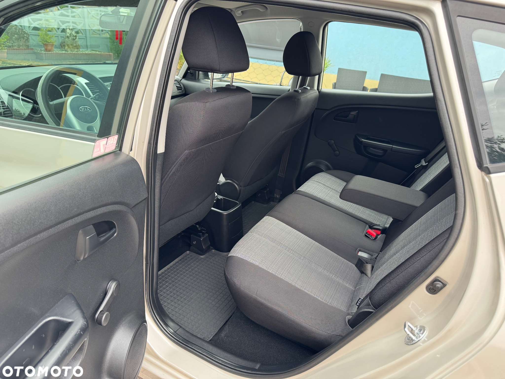 Kia Venga - 20
