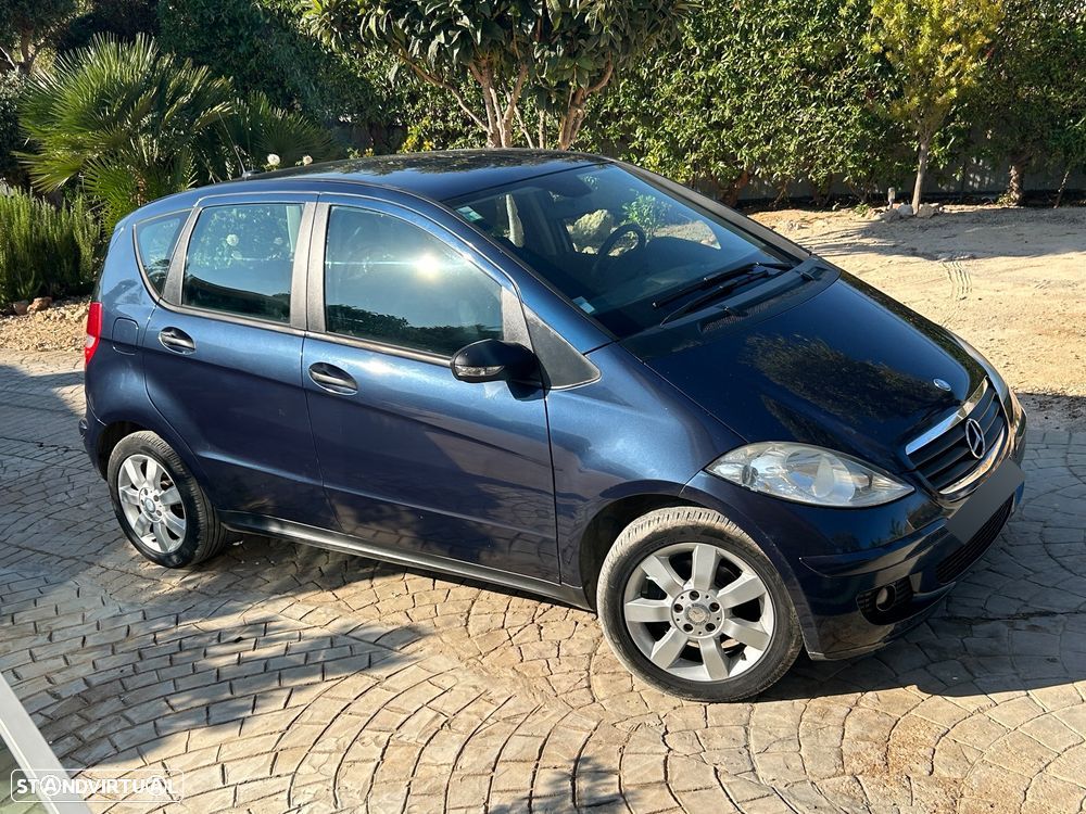Mercedes-Benz A 150 Classic Automatic - 22