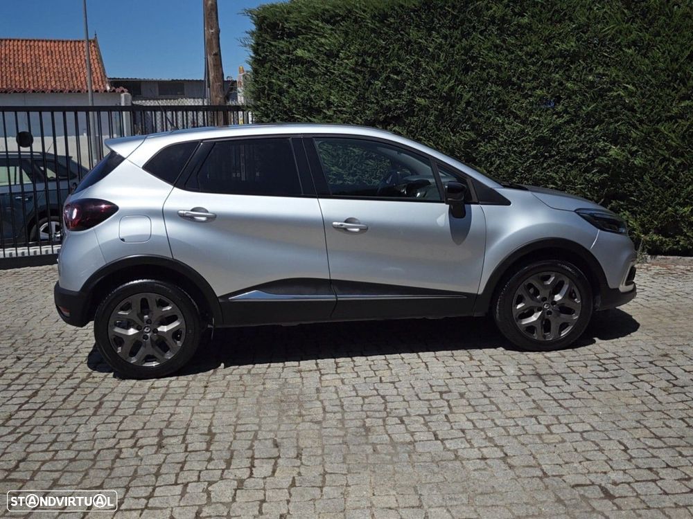 Renault Captur 1.2 TCe Exclusive - 16