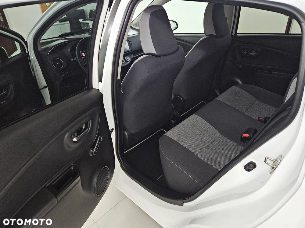 Toyota Yaris 1.5 Premium - 21