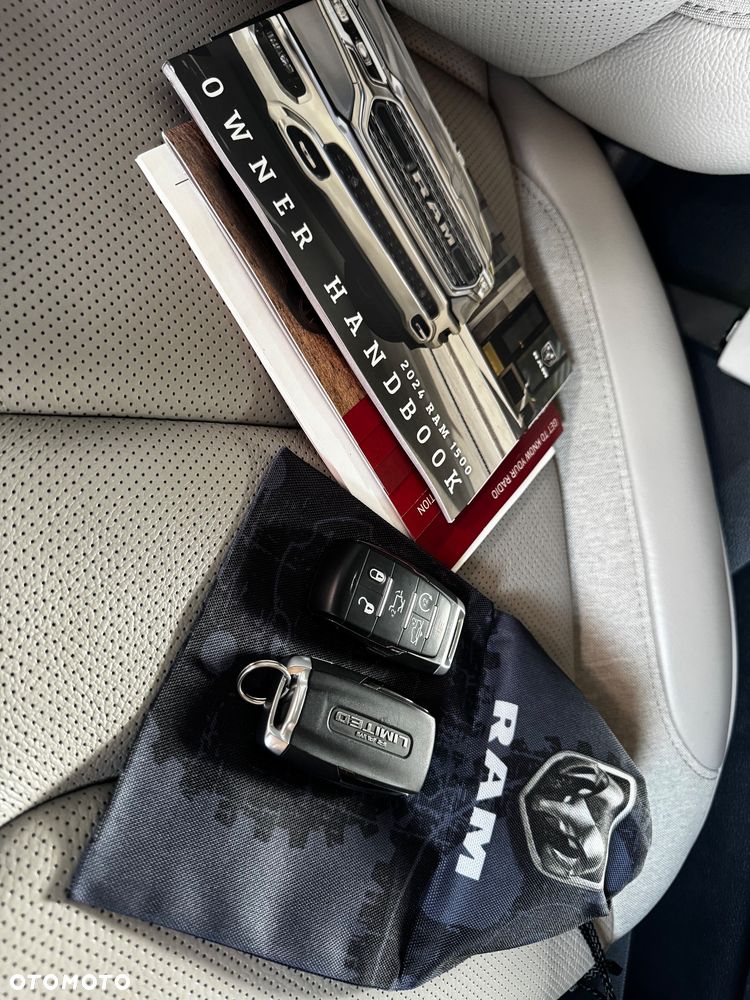 RAM 1500 Crew Cab Limited - 35