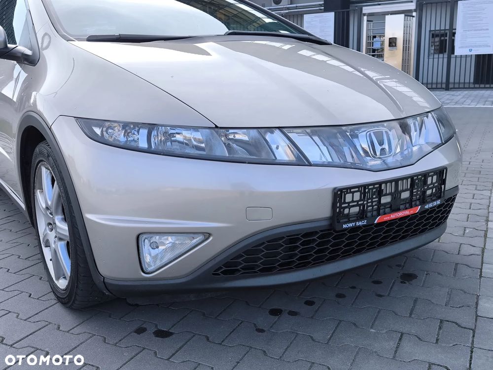 Honda Civic 1.8 Executive - 6