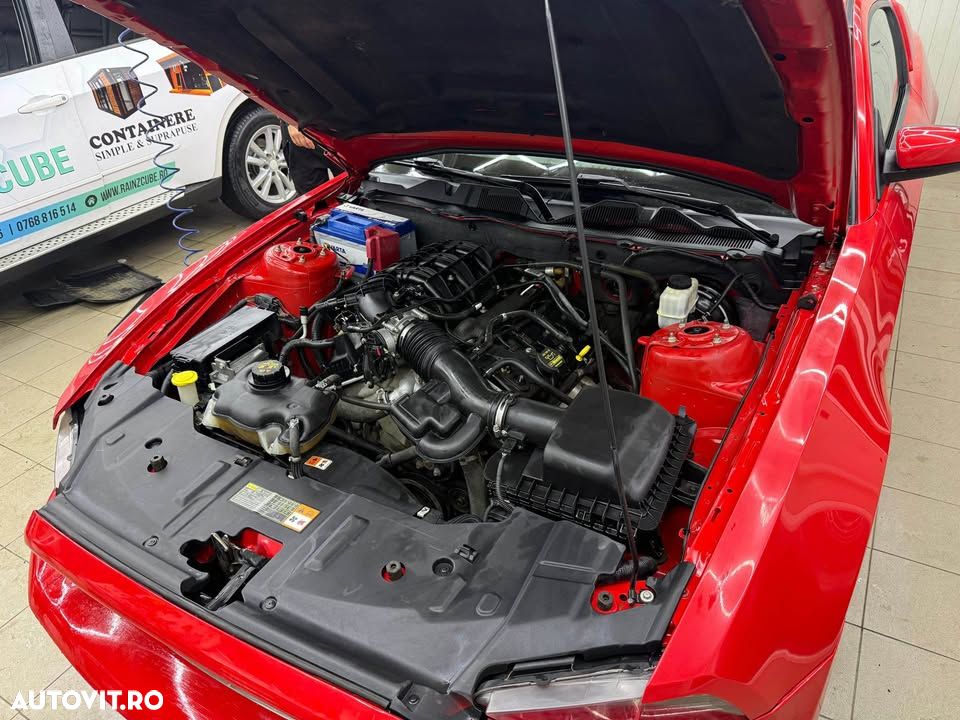 Ford Mustang - 5