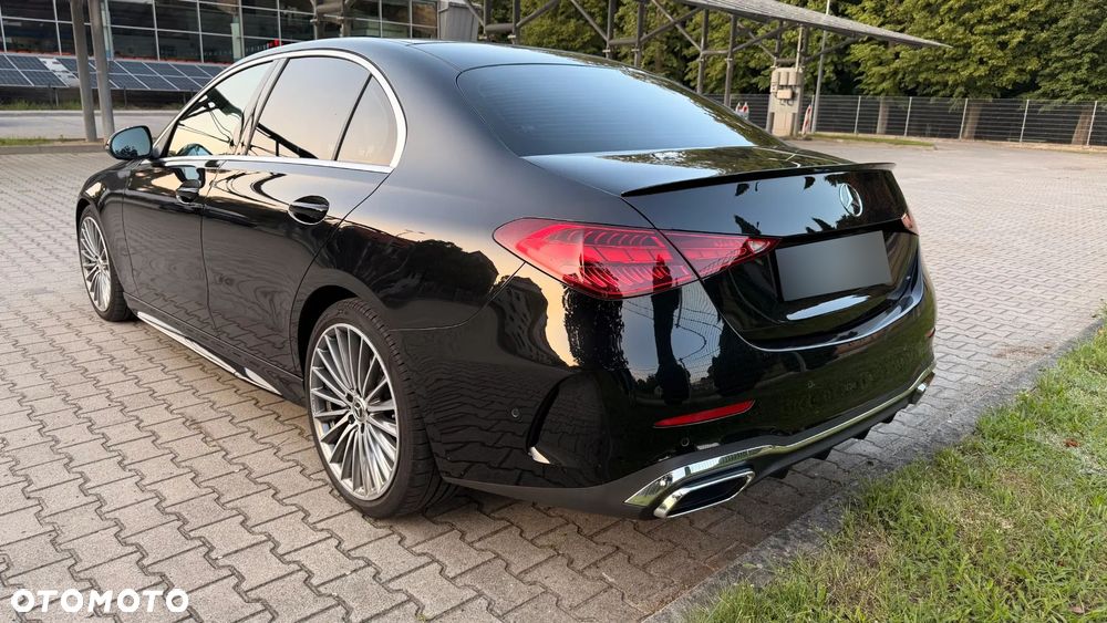 Mercedes-Benz Klasa C 300 d 9G-TRONIC AMG Line - 14