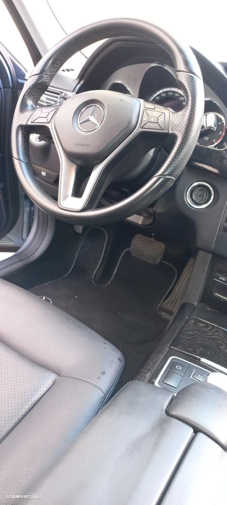 Mercedes-Benz E 300 Bluetec Hybrid Avantgarde - 19