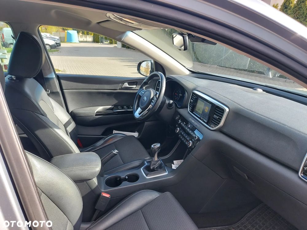 Kia Sportage 1.6 T-GDI Business Line 2WD - 11