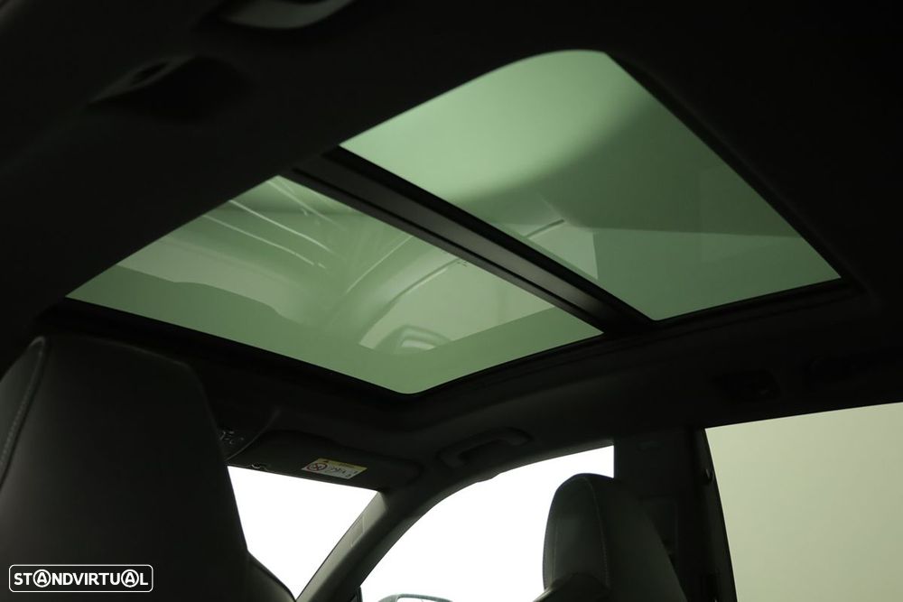 Audi Q8 55 TFSIe quattro Tiptronic - 28