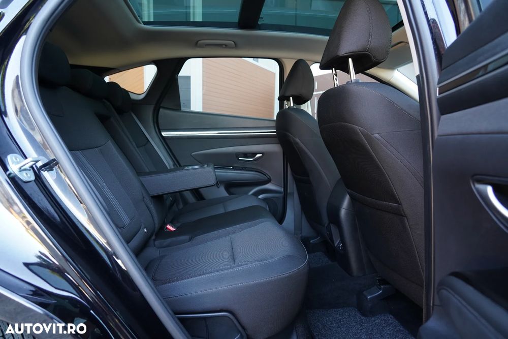 Hyundai Tucson 1.6 CRDi 48V-Hybrid 4WD DCT Select - 9