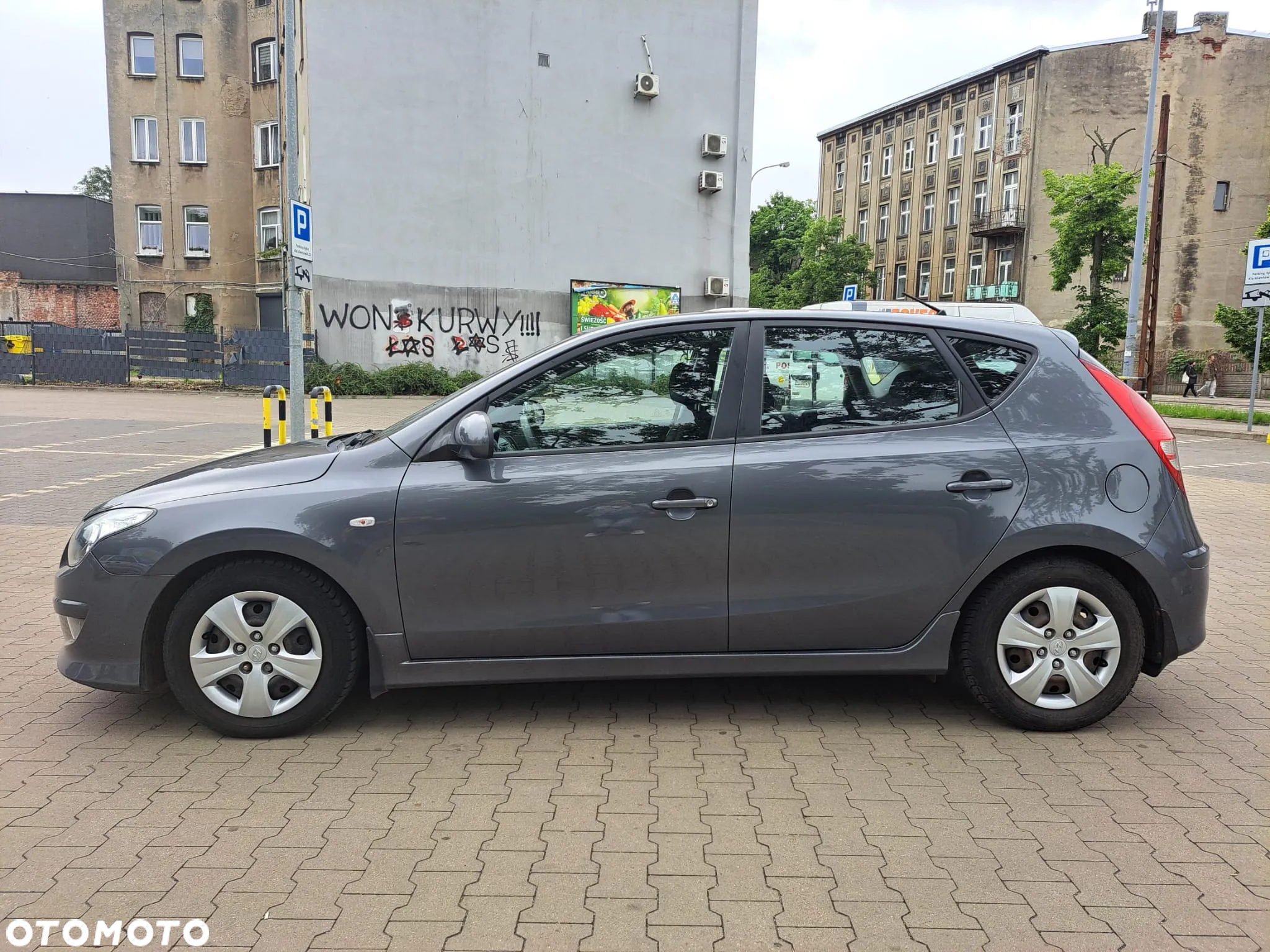 Hyundai i30 1.6 Classic + - 4