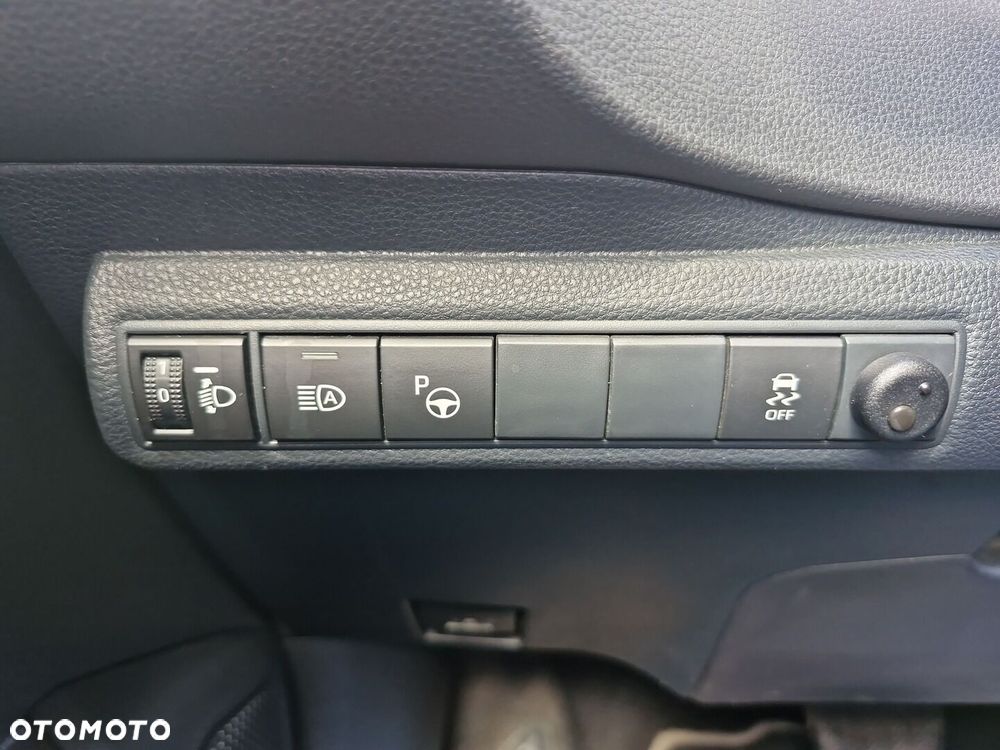 Toyota Corolla 1.8 Hybrid Comfort - 22