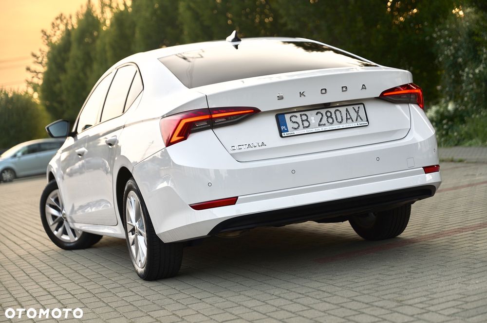 Skoda Octavia 2.0 TDI Ambition - 34