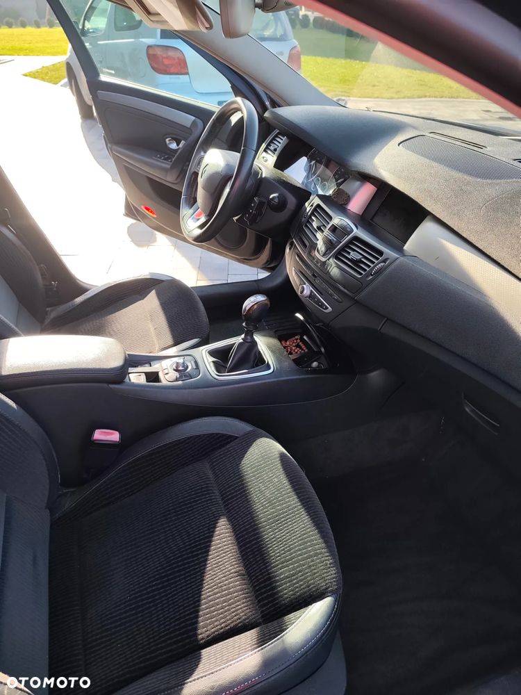 Renault Laguna 2.0 dCi FAP Privilege - 12