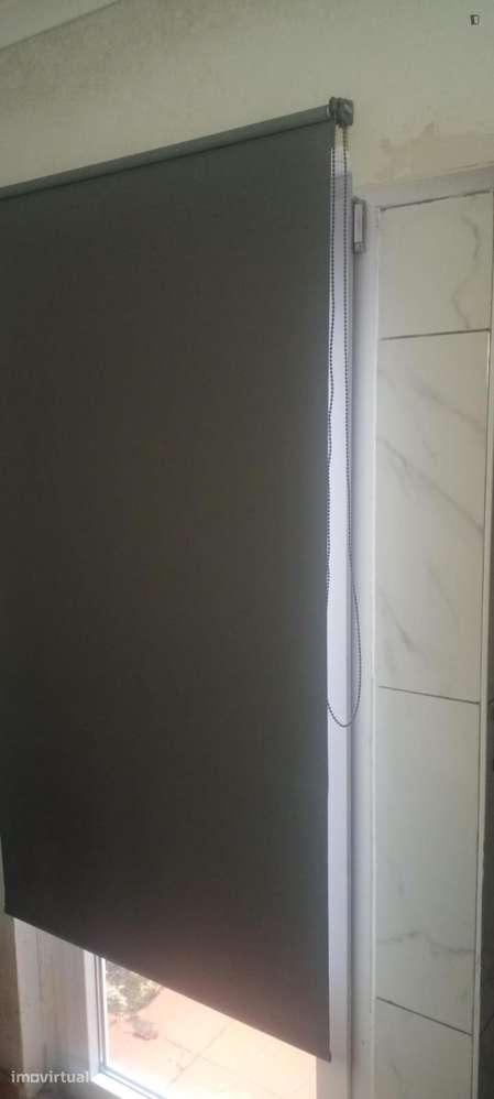Quarto - localizado em Coimbra - Grande imagem: 3/10