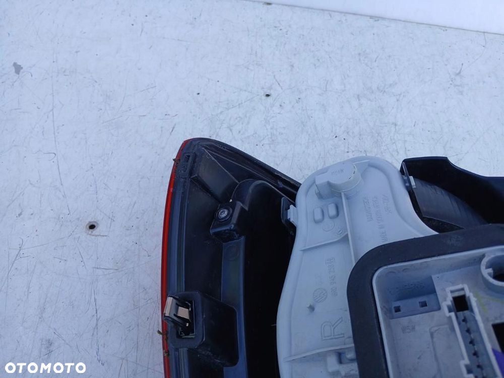 LAMPA TYŁ TYLNA PRAWA VOLKSWAGEN POLO 6R 6R0945096AA - 3