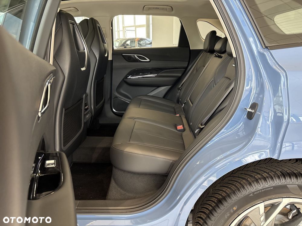 Hongqi HS3 1.5T FWD - 13