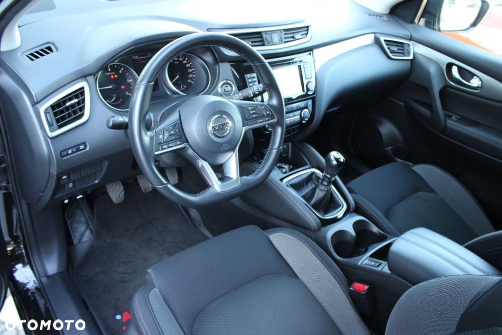 Nissan Qashqai - 11