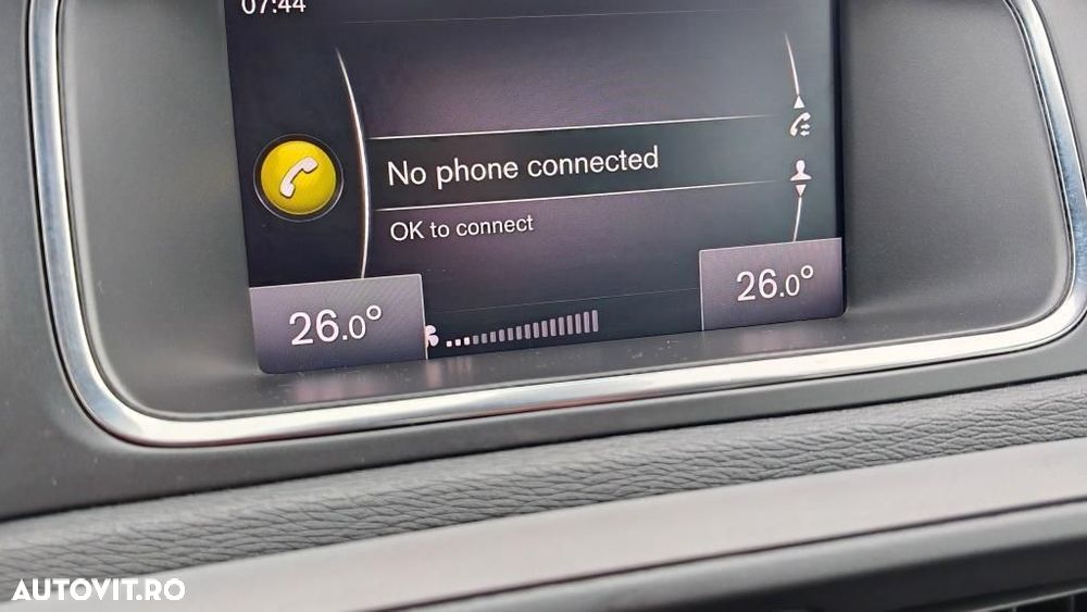 Volvo V40 - 18