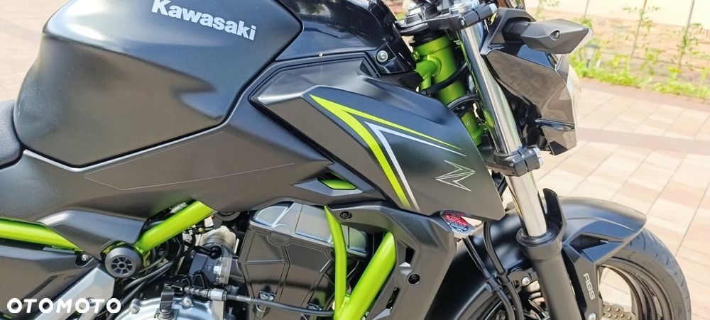 Kawasaki Z - 25