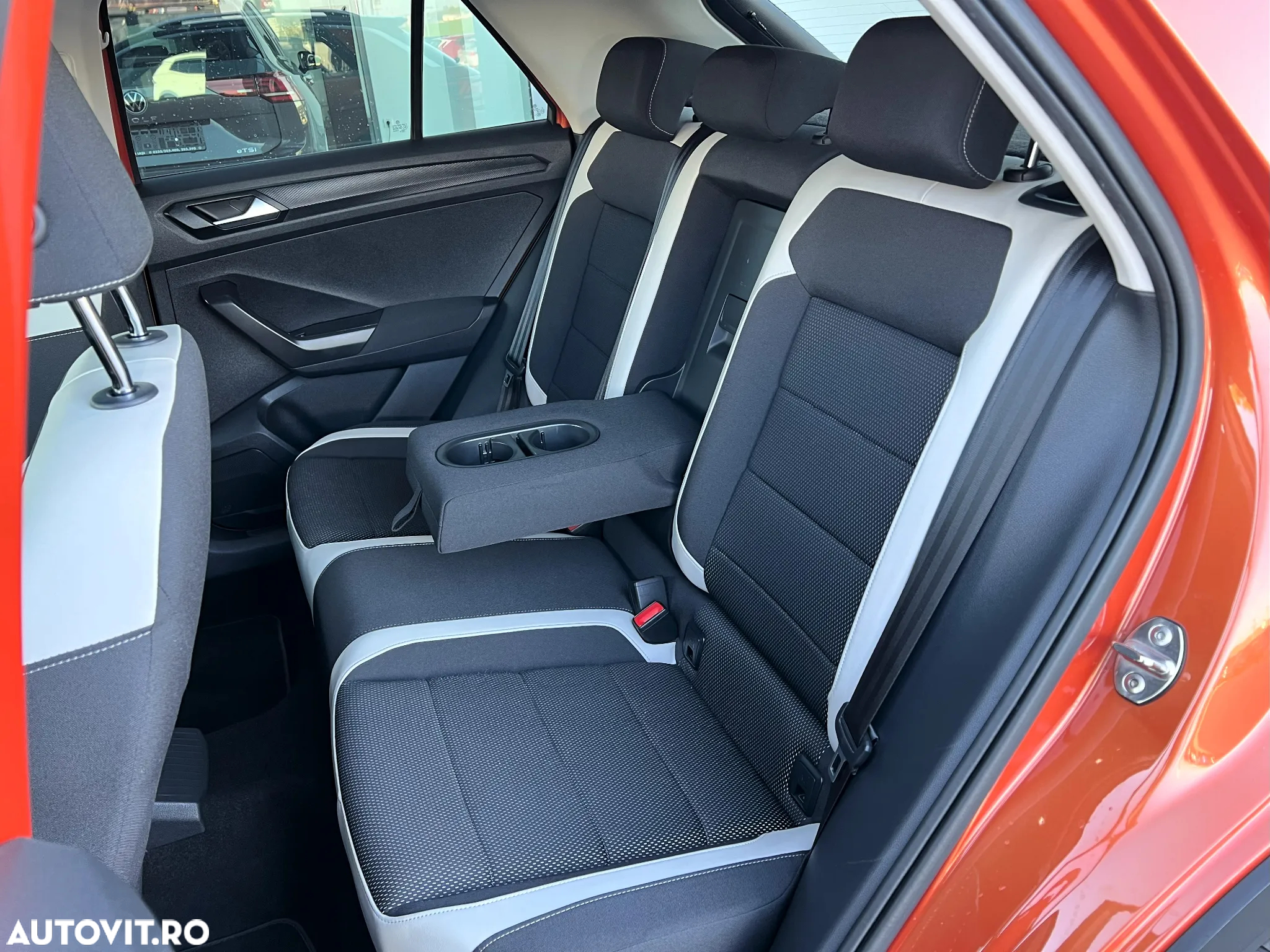 Volkswagen T-ROC 2.0 TDI 4Mot DSG Sport - 21