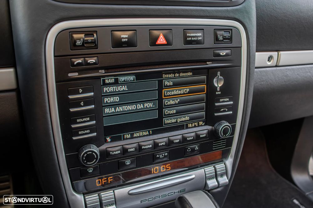 Porsche Cayenne Turbo S - 27