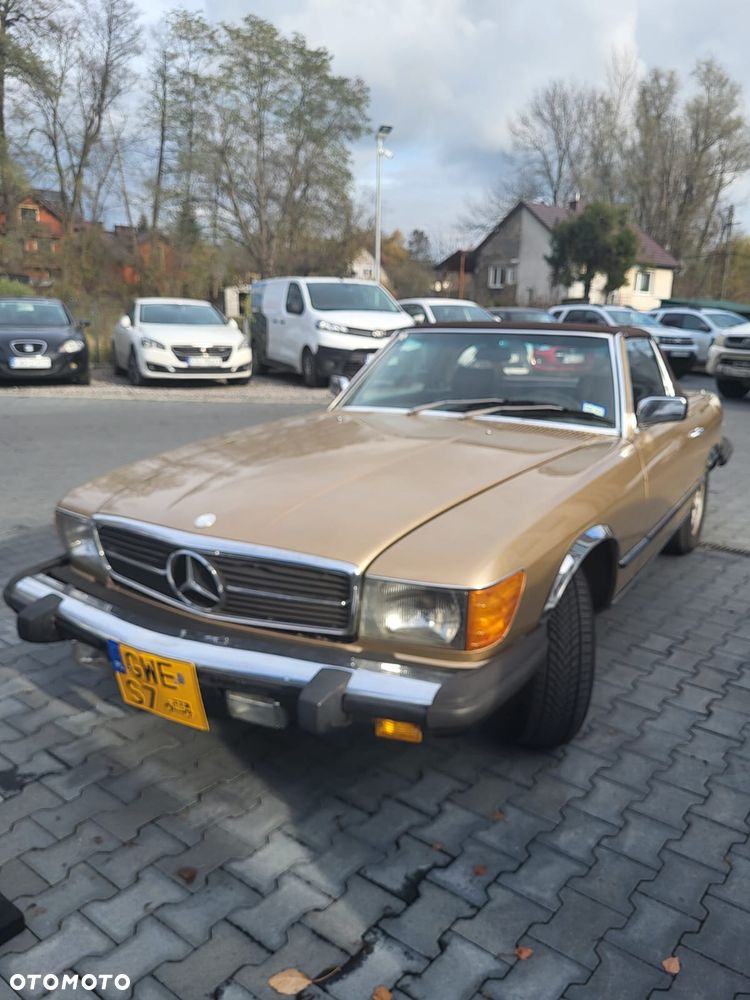 Mercedes-Benz SL - 1