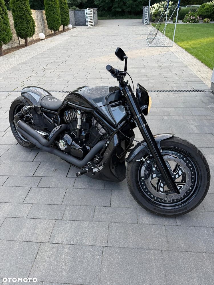 Harley-Davidson V-Rod Night Rod - 1