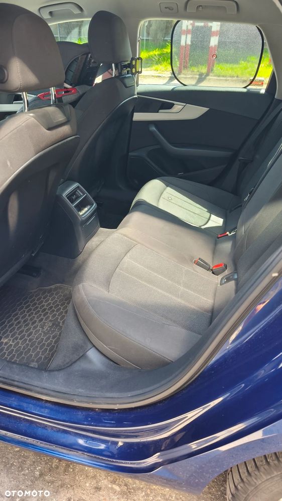 Audi A4 Avant 2.0 TDI S tronic - 10