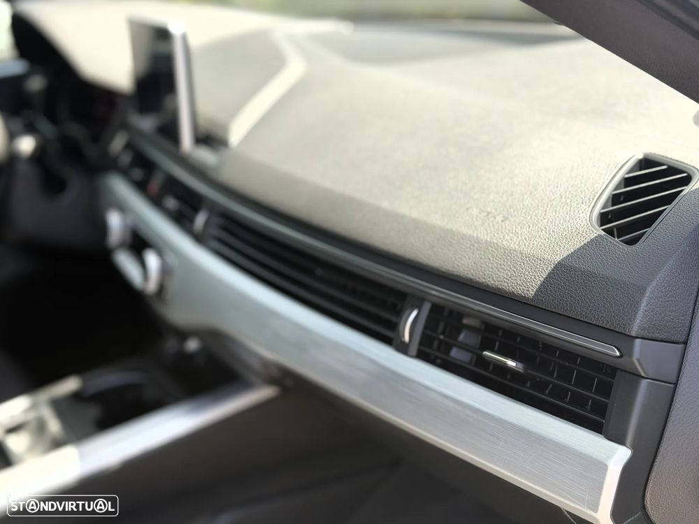 Audi A4 Avant 2.0 TDI DPF S line Sport Pack - 25