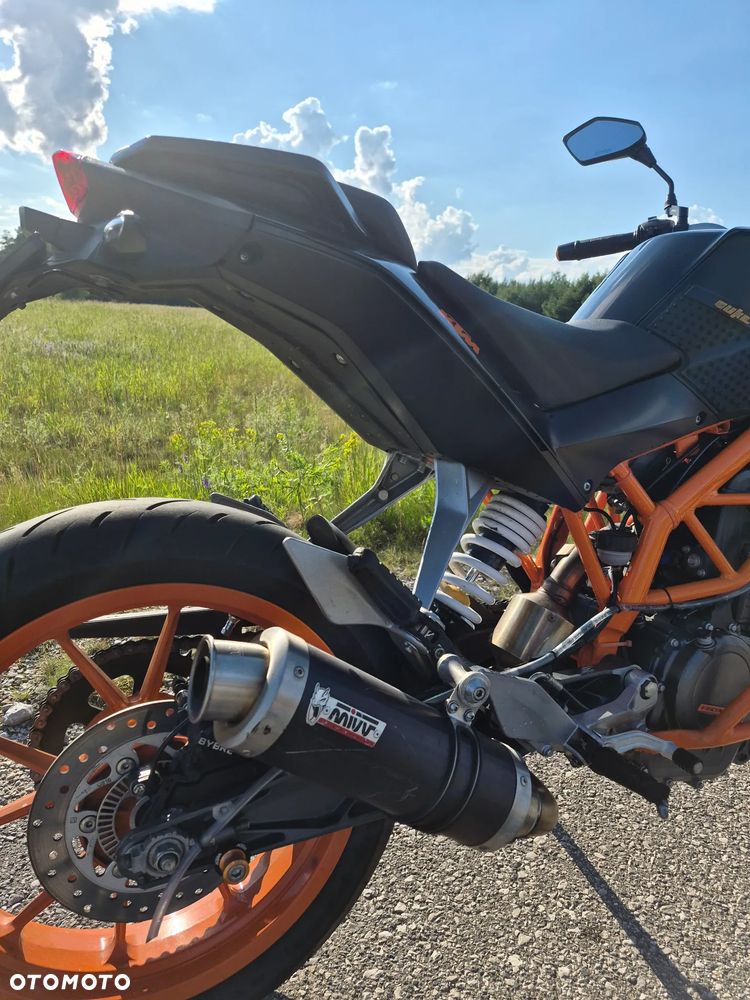 KTM Duke 390 - 2