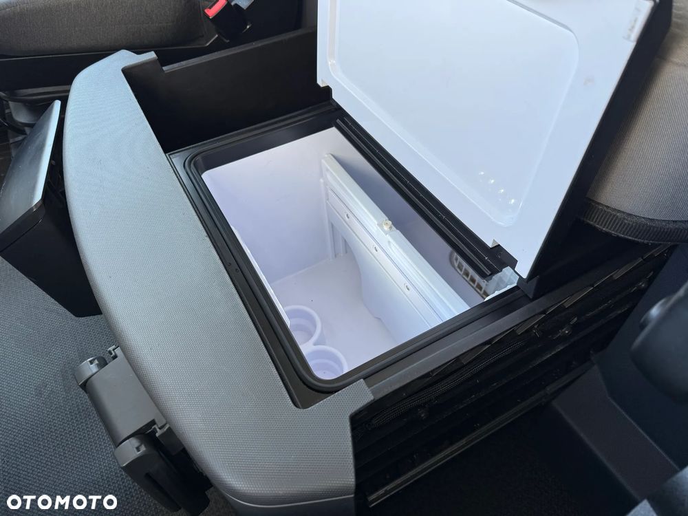 Renault T480 HighCab Standard / Lodówka / Klima - 14