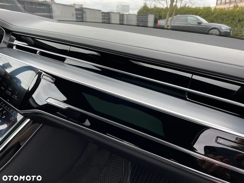 Audi A8 55 TFSI quattro tiptronic - 15
