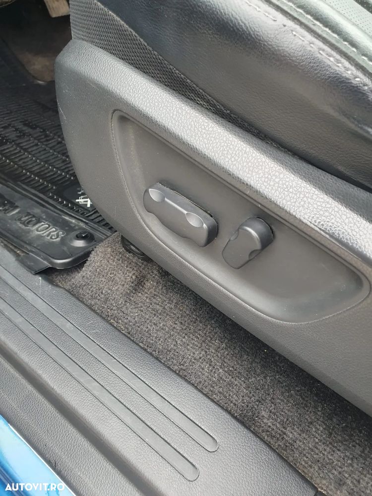 Mitsubishi L200 Double Cab 2.2 DI-D A/T Instyle - 4