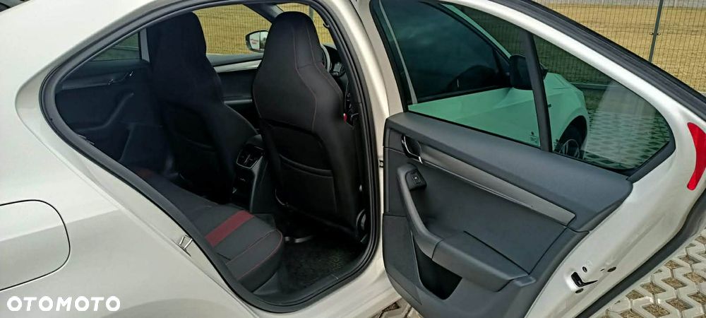 Skoda Octavia 1.5 TSI ACT Style - 23