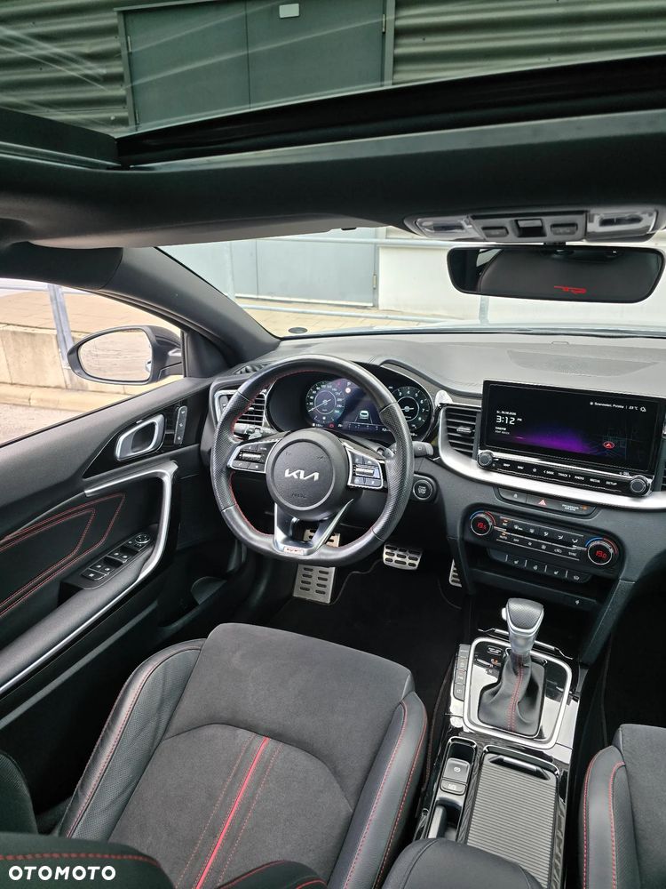 Kia ProCeed 1.6 T-GDI DCT7 OPF GT - 17