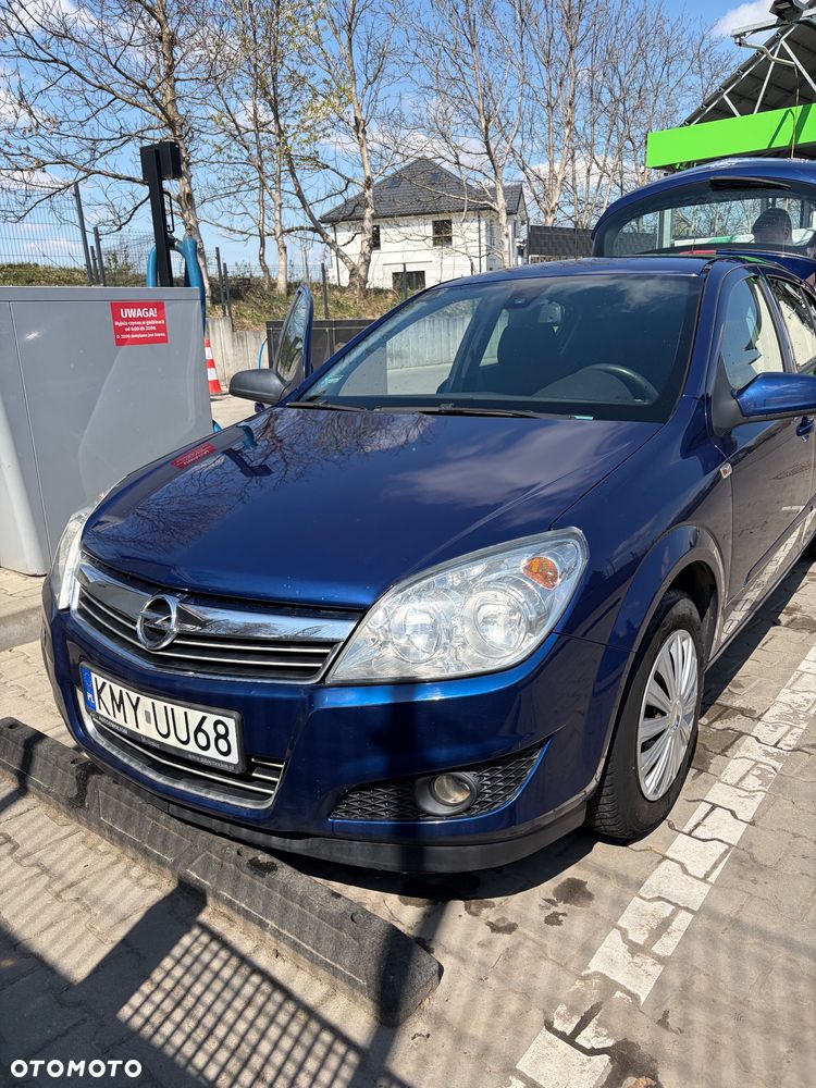 Opel Astra 1.4 Enjoy - 1