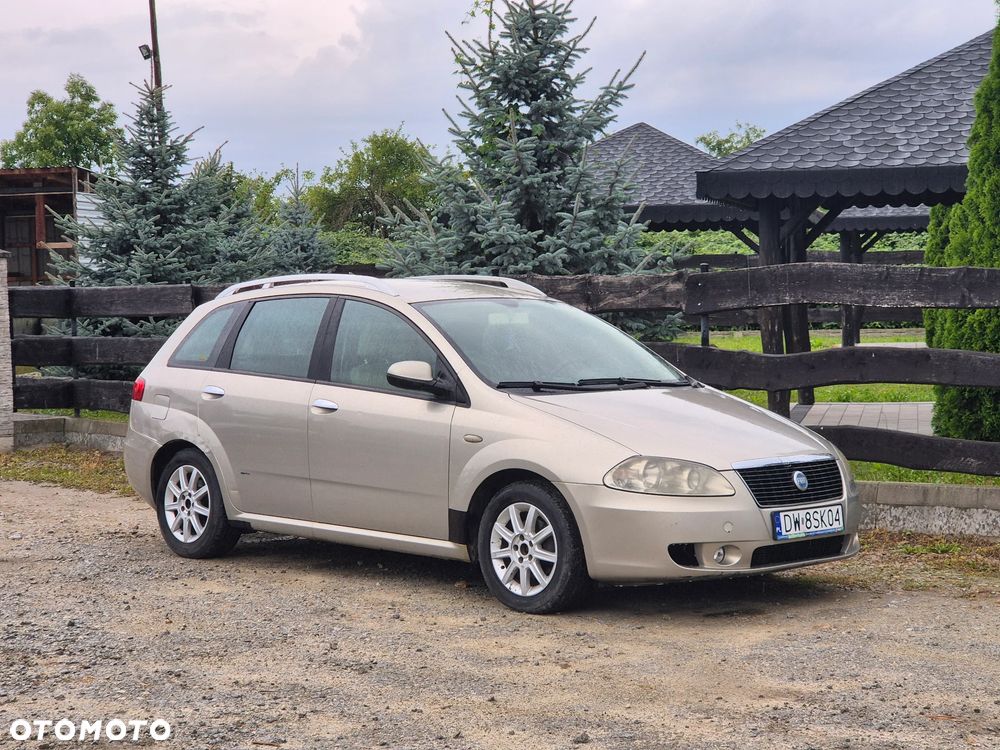 Fiat Croma 1.9 JTD Active - 2