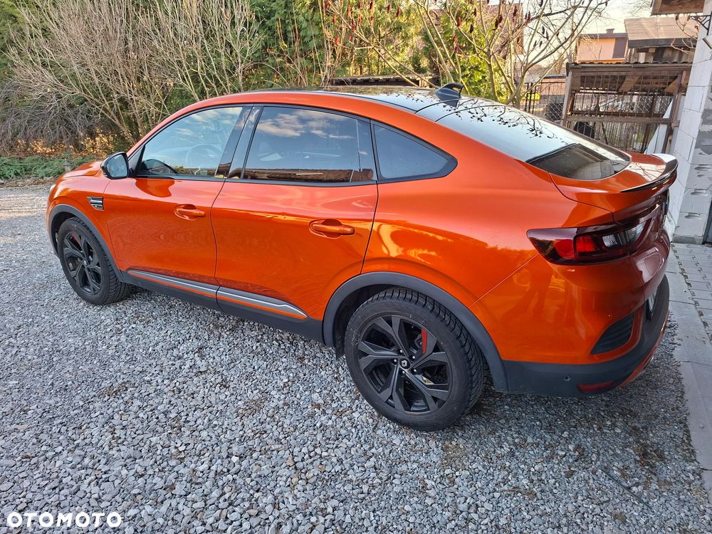 Renault Arkana 1.6 E-TECH R.S Line MMT - 11