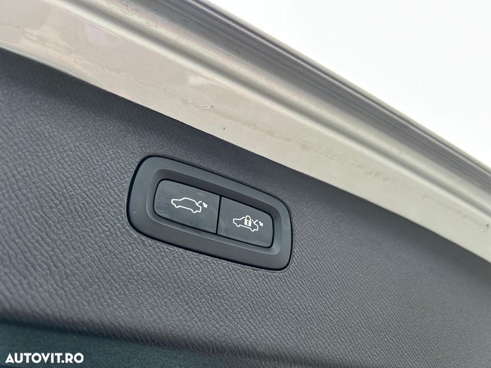 Volvo XC 90 Recharge T8 eAWD Inscription Expression - 33