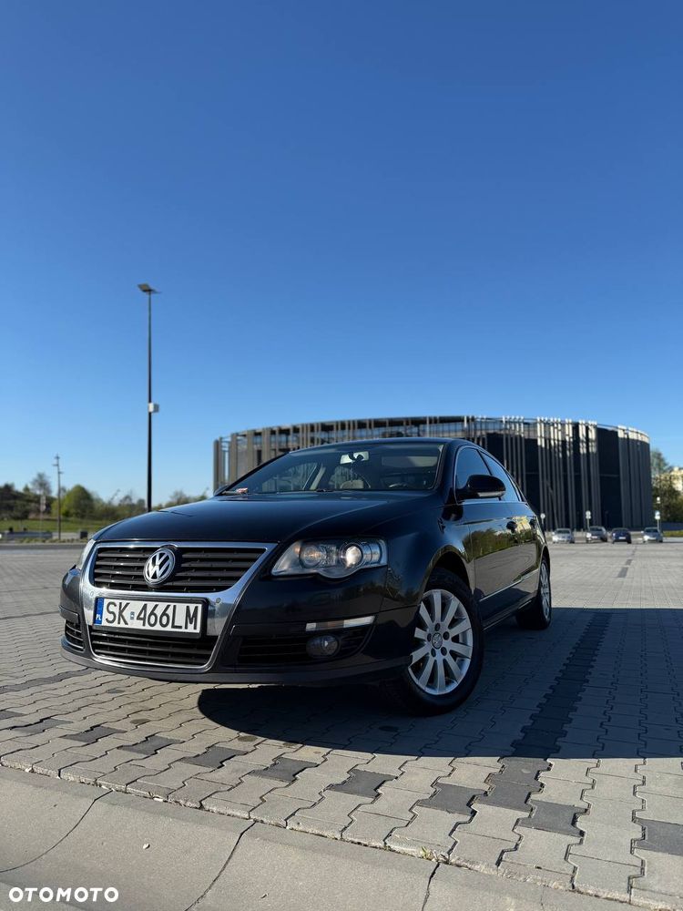 Volkswagen Passat 1.8 TSI Comfortline - 11