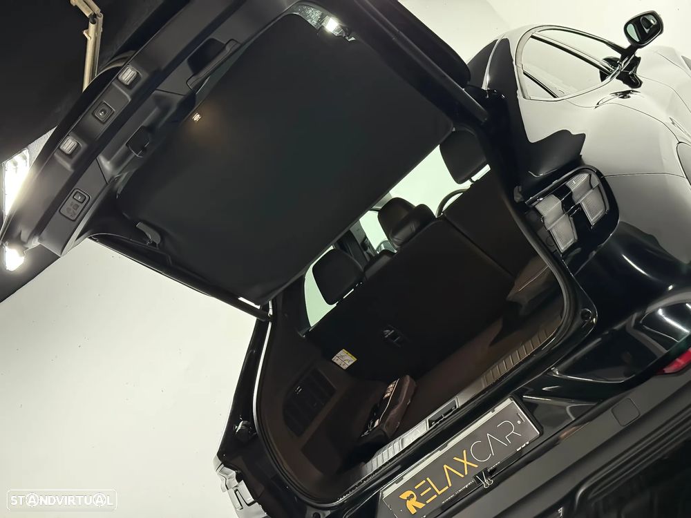 Ford Mustang Mach-E 75.7 kWh Base - 19