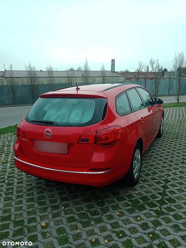Opel Astra 1.6 Essentia - 5