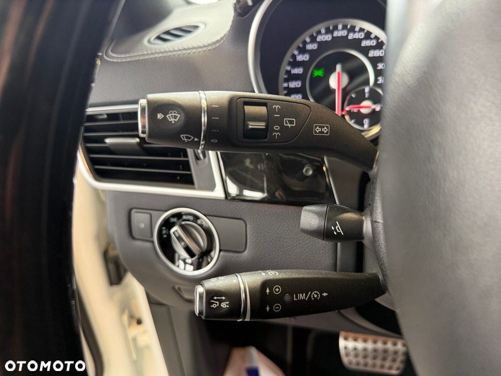 Mercedes-Benz GL - 38
