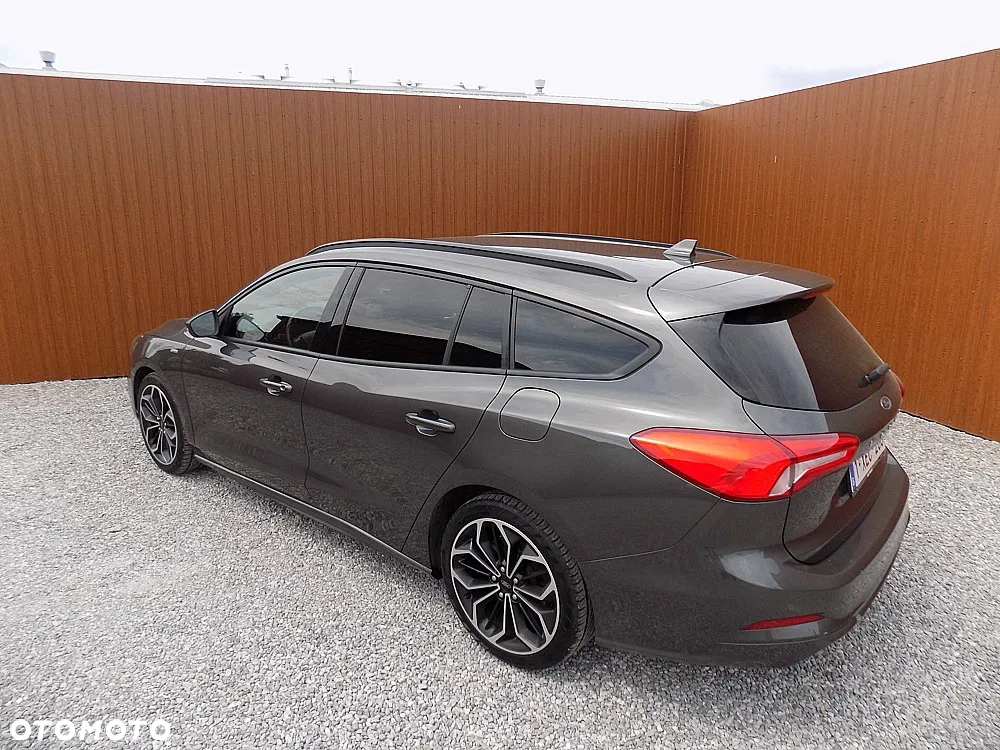 Ford Focus Turnier 1.5 EcoBlue Start-Stopp-System ST-LINE DESIGN - 3